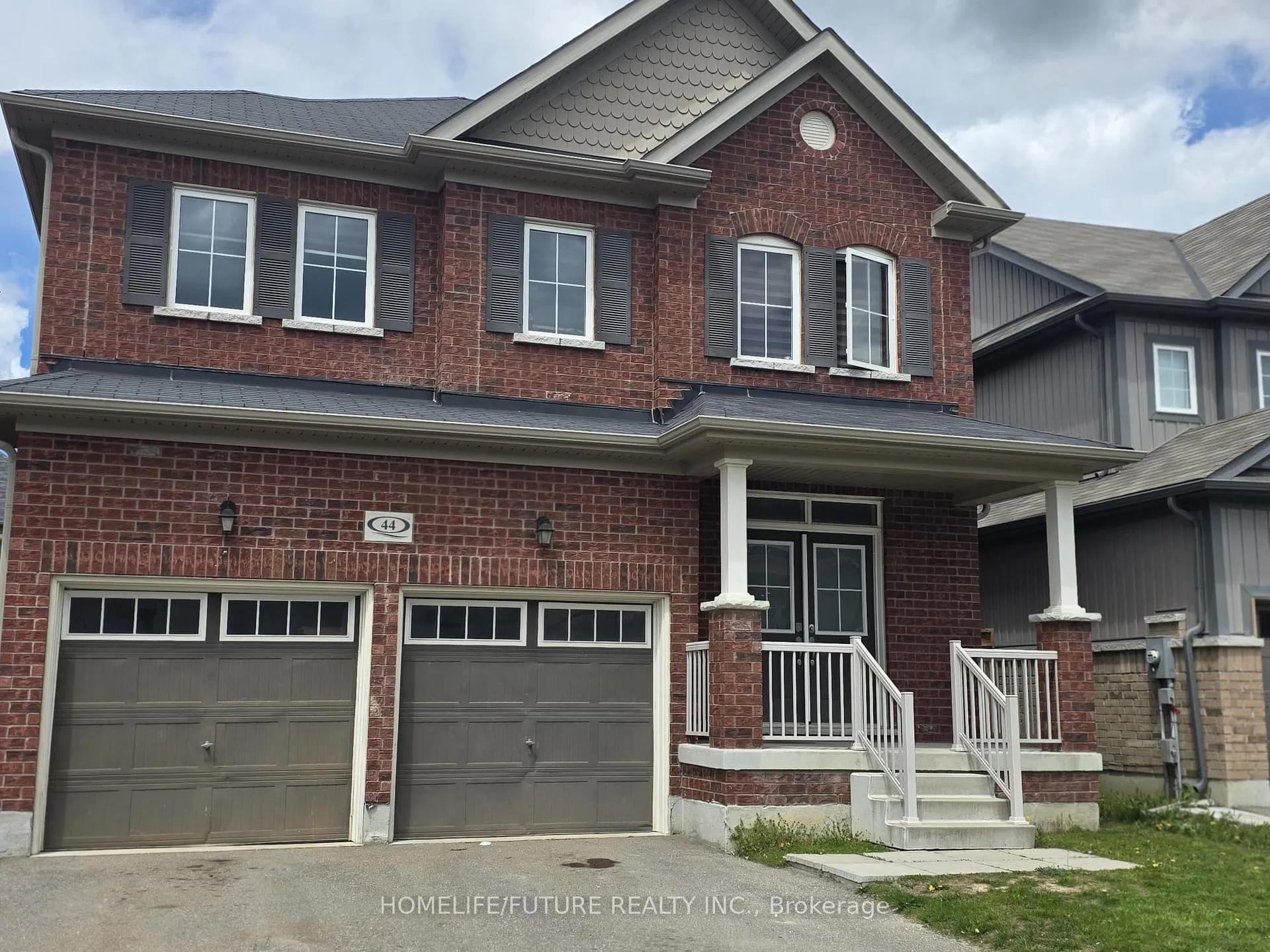 Photo 1 of 44 Bruce Cameron Drive, Clarington, Bowmanville — HOMEH