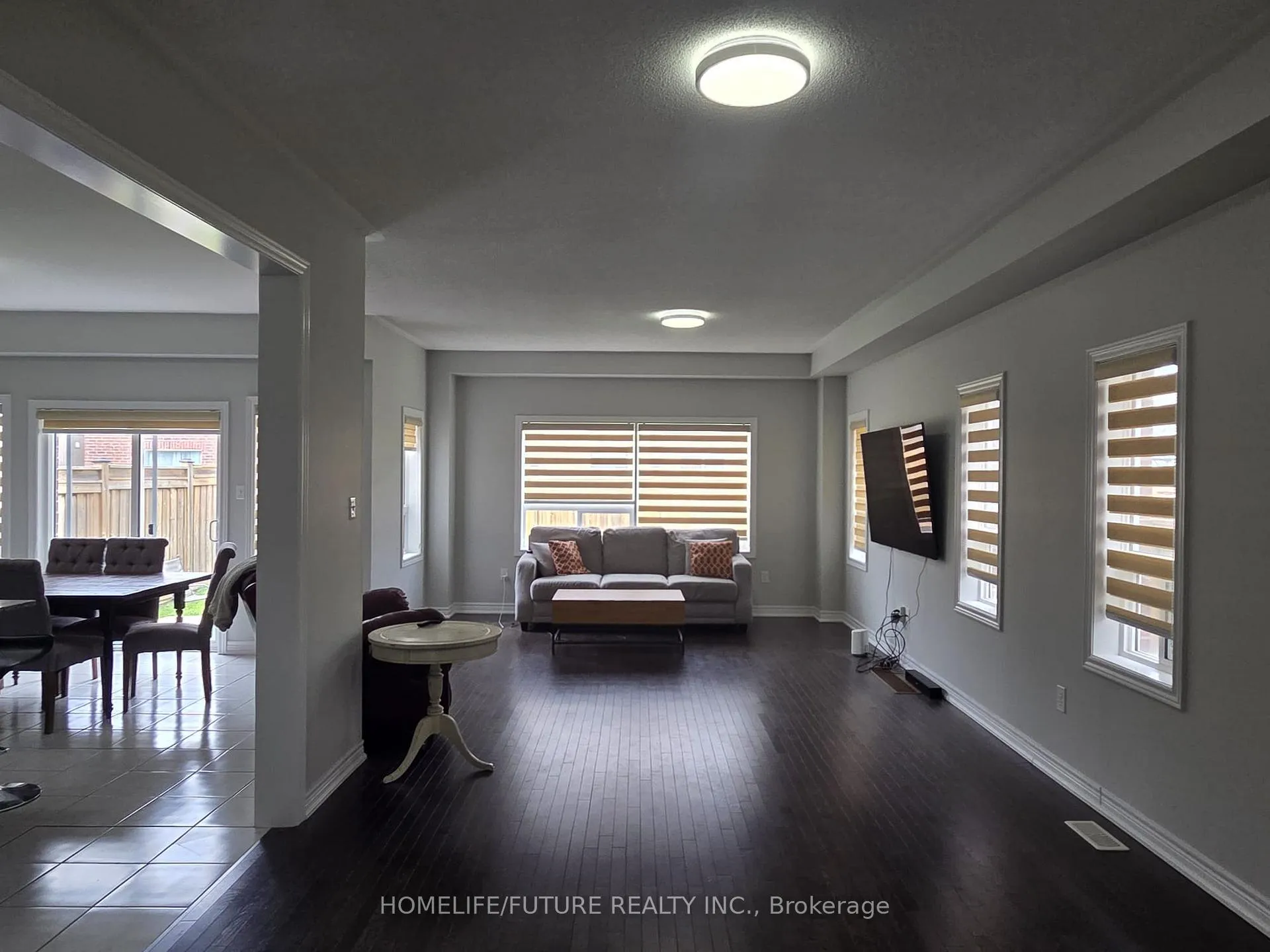 Photo 7 of 44 Bruce Cameron Drive, Clarington, Bowmanville — HOMEH