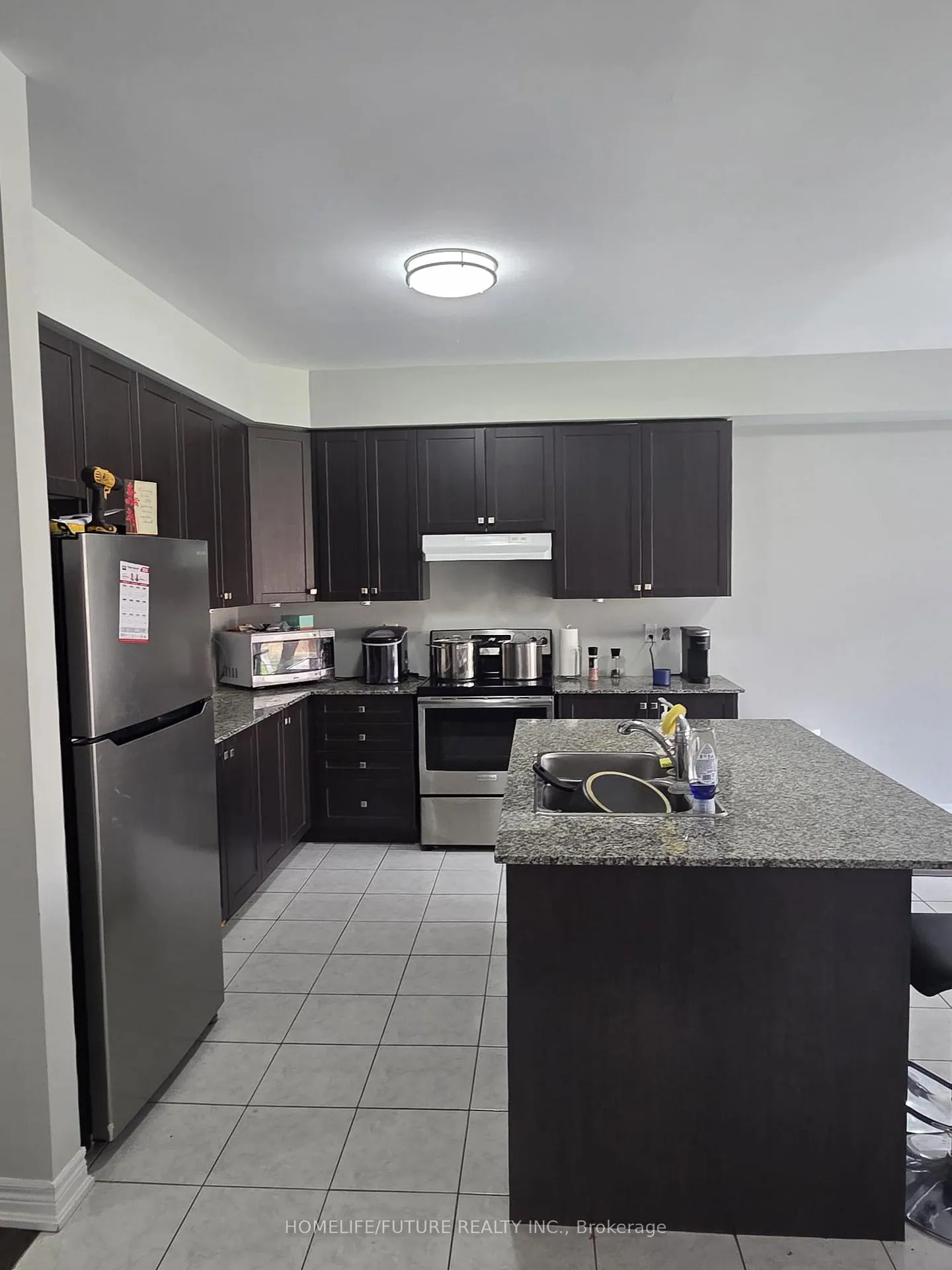 Photo 10 of 44 Bruce Cameron Drive, Clarington, Bowmanville — HOMEH