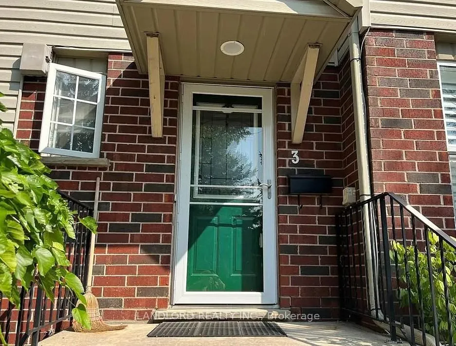 Photo 9 of Unit 3, 26 Poplar Drive, Cambridge — HOMEH