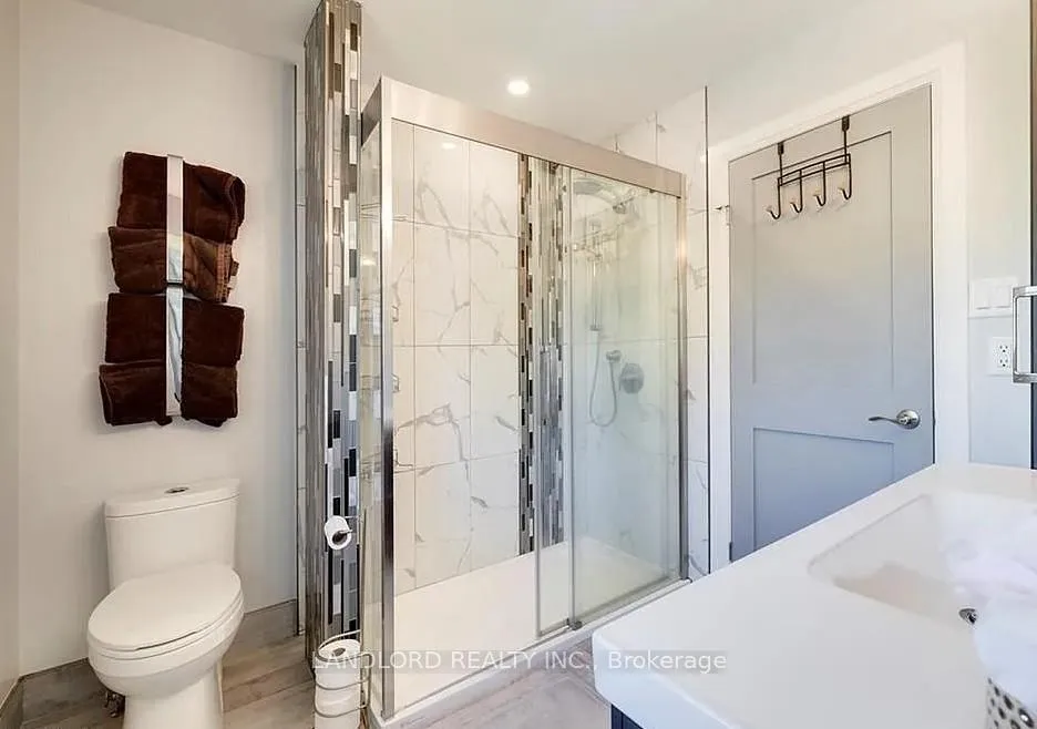 Photo 17 of Unit 3, 26 Poplar Drive, Cambridge — HOMEH