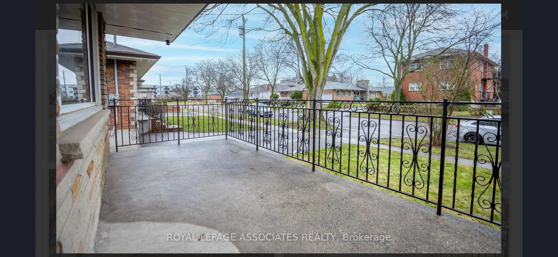Photo 2 of Unit Main, 203 Cromwell Avenue, Oshawa, Vanier — HOMEH