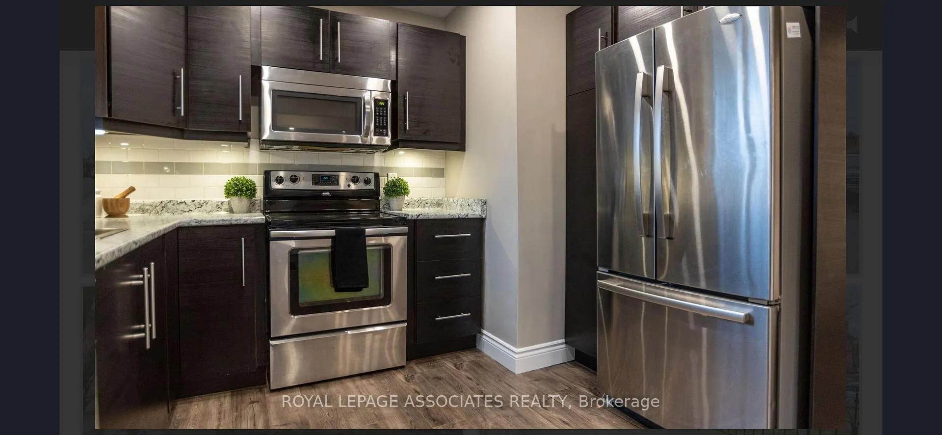 Photo 13 of Unit Main, 203 Cromwell Avenue, Oshawa, Vanier — HOMEH