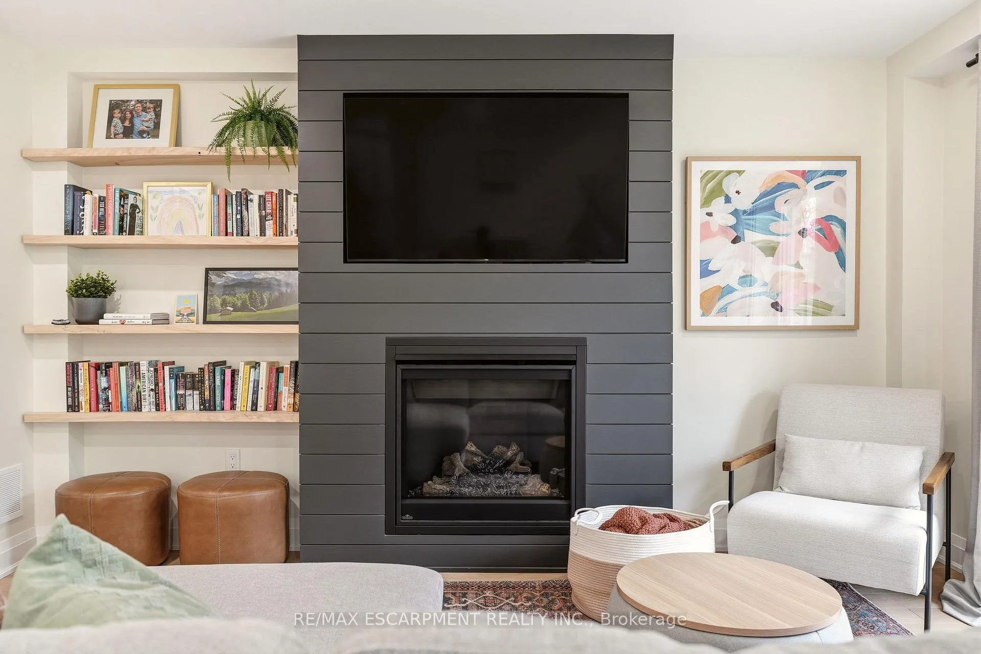 Photo 37 of 3452 Caplan Crescent, Burlington, Roseland — HOMEH