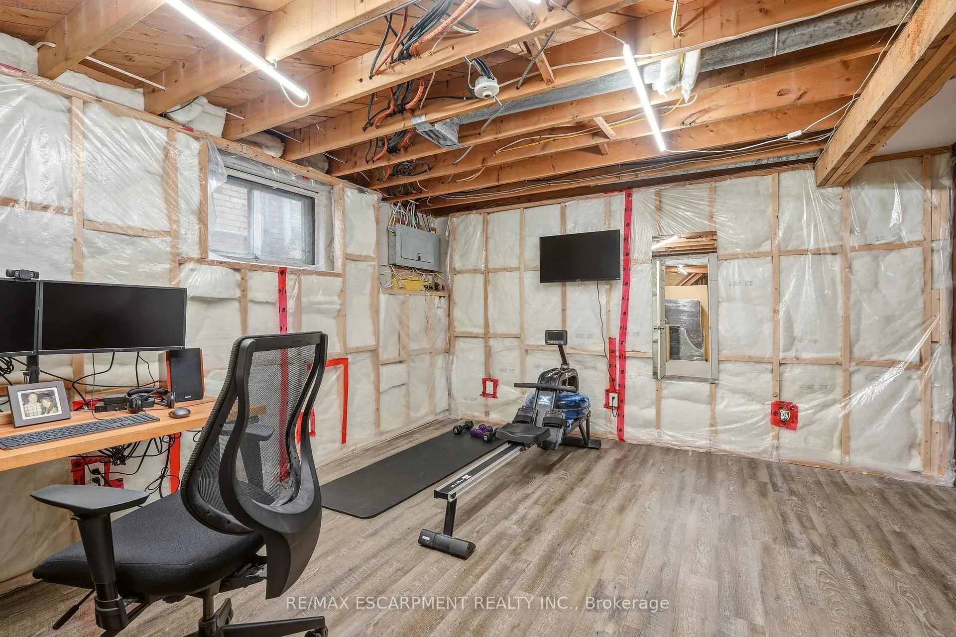 Photo 40 of 3452 Caplan Crescent, Burlington, Roseland — HOMEH