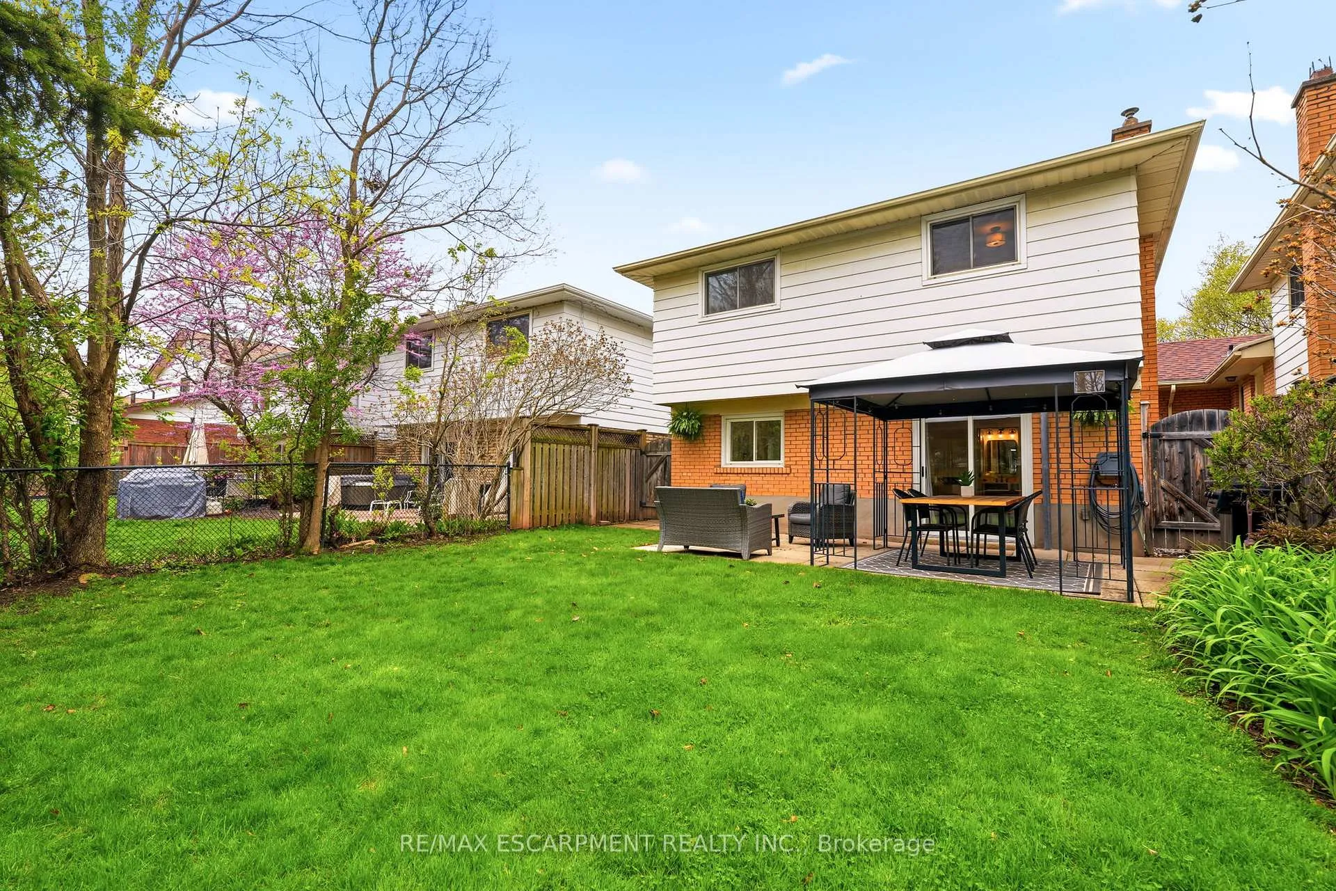 Photo 44 of 3452 Caplan Crescent, Burlington, Roseland — HOMEH