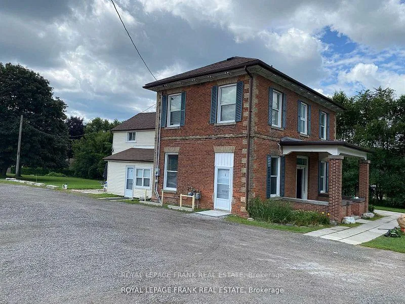 Photo 1 of Unit 1, 859 Dundas Street W, Whitby, Lynde Creek — HOMEH