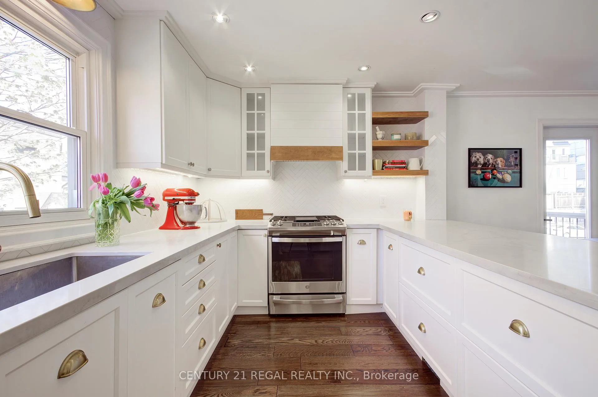 Photo 23 of 48 Michener Court, Toronto, Niagara — HOMEH