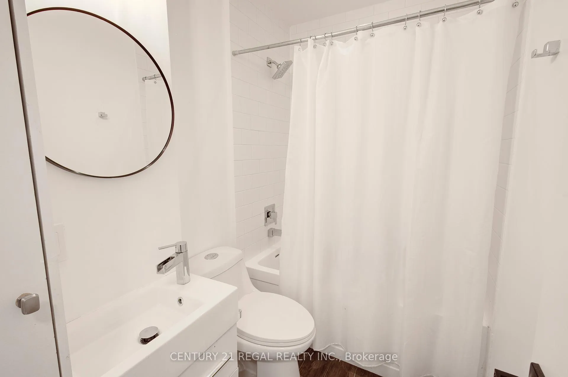Photo 30 of 48 Michener Court, Toronto, Niagara — HOMEH