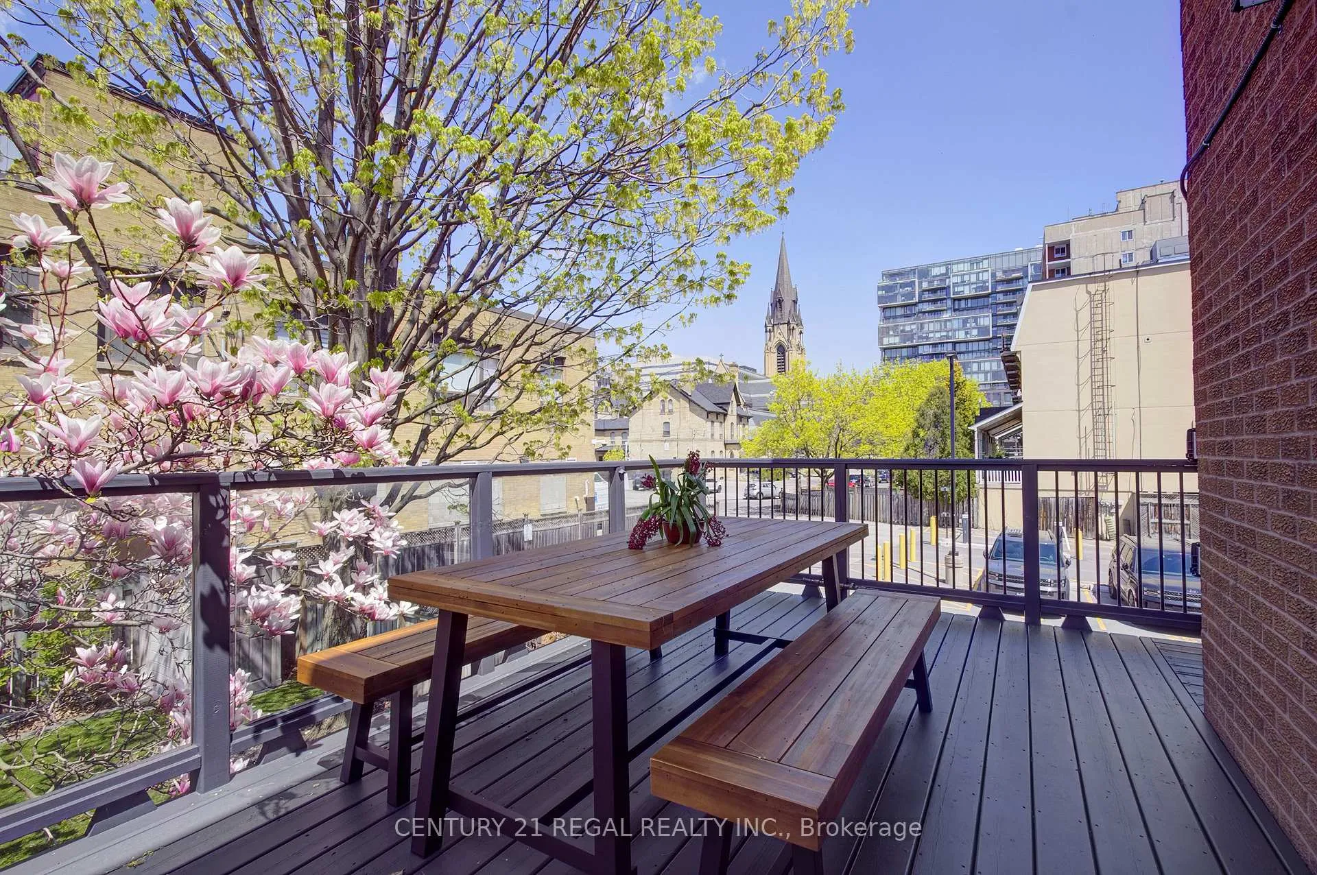 Photo 32 of 48 Michener Court, Toronto, Niagara — HOMEH