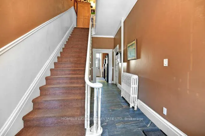 Photo 6 of 32 Apple Street, Brockville — HOMEH