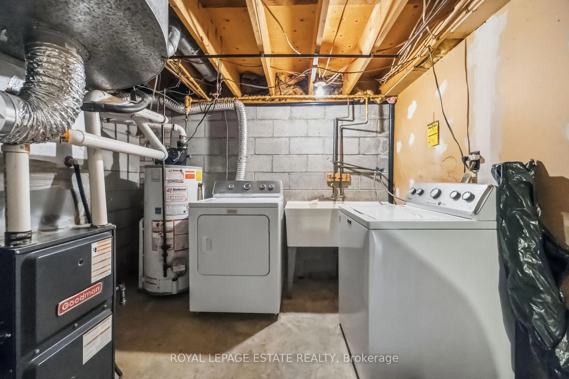 Photo 21 of 293 Harvie Avenue, Toronto, Caledonia-Fairbank — HOMEH