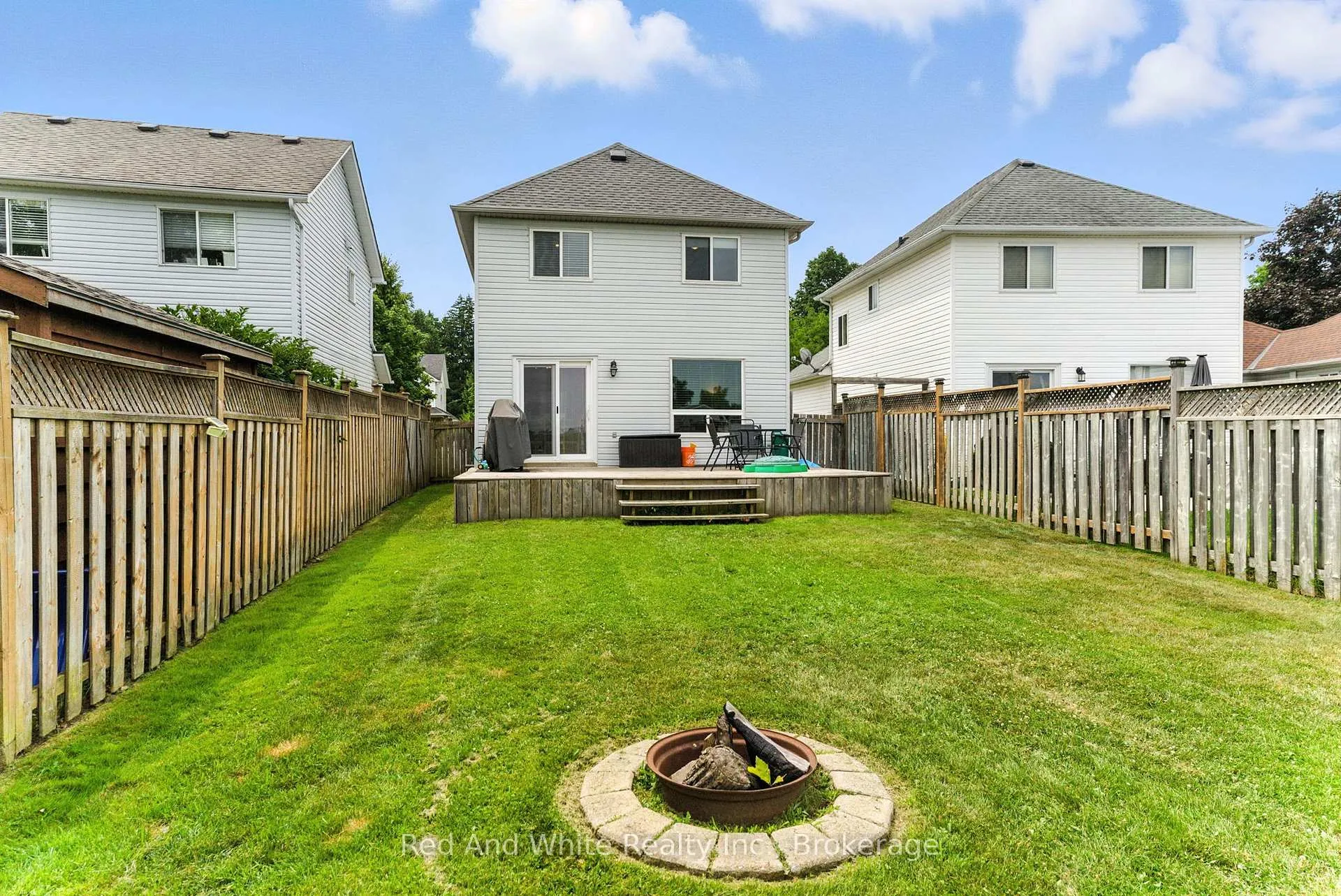 Photo 27 of 37 Hilltop Drive, North Dumfries — HOMEH