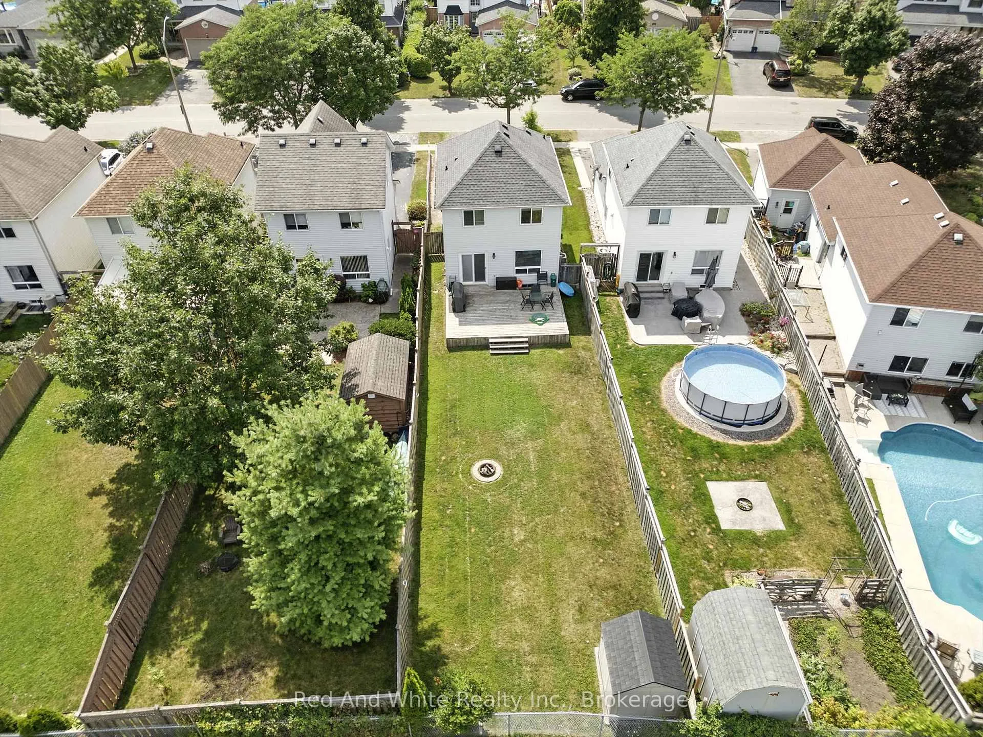 Photo 28 of 37 Hilltop Drive, North Dumfries — HOMEH