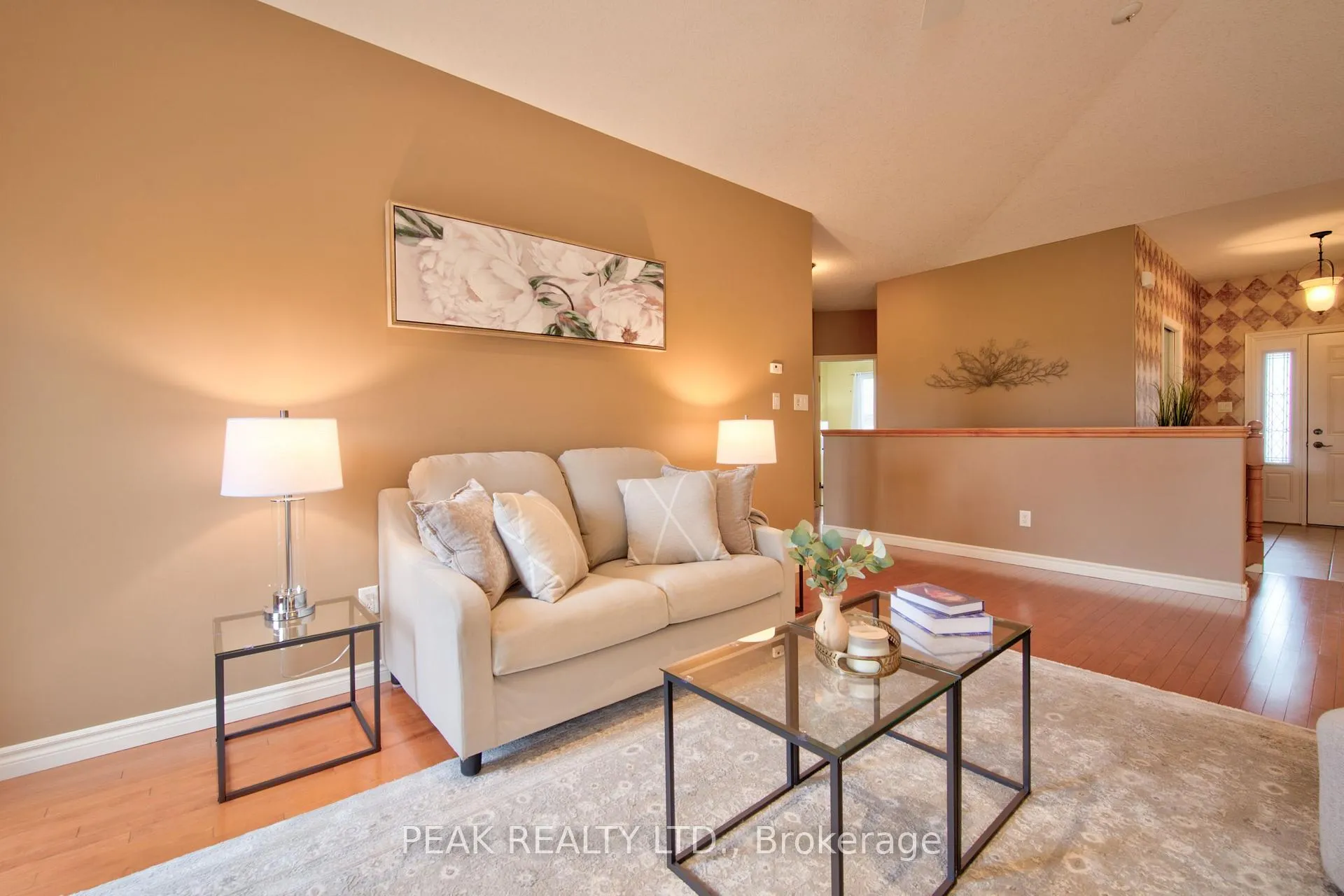 Photo 14 of 125 Devonshire Drive, Wilmot — HOMEH