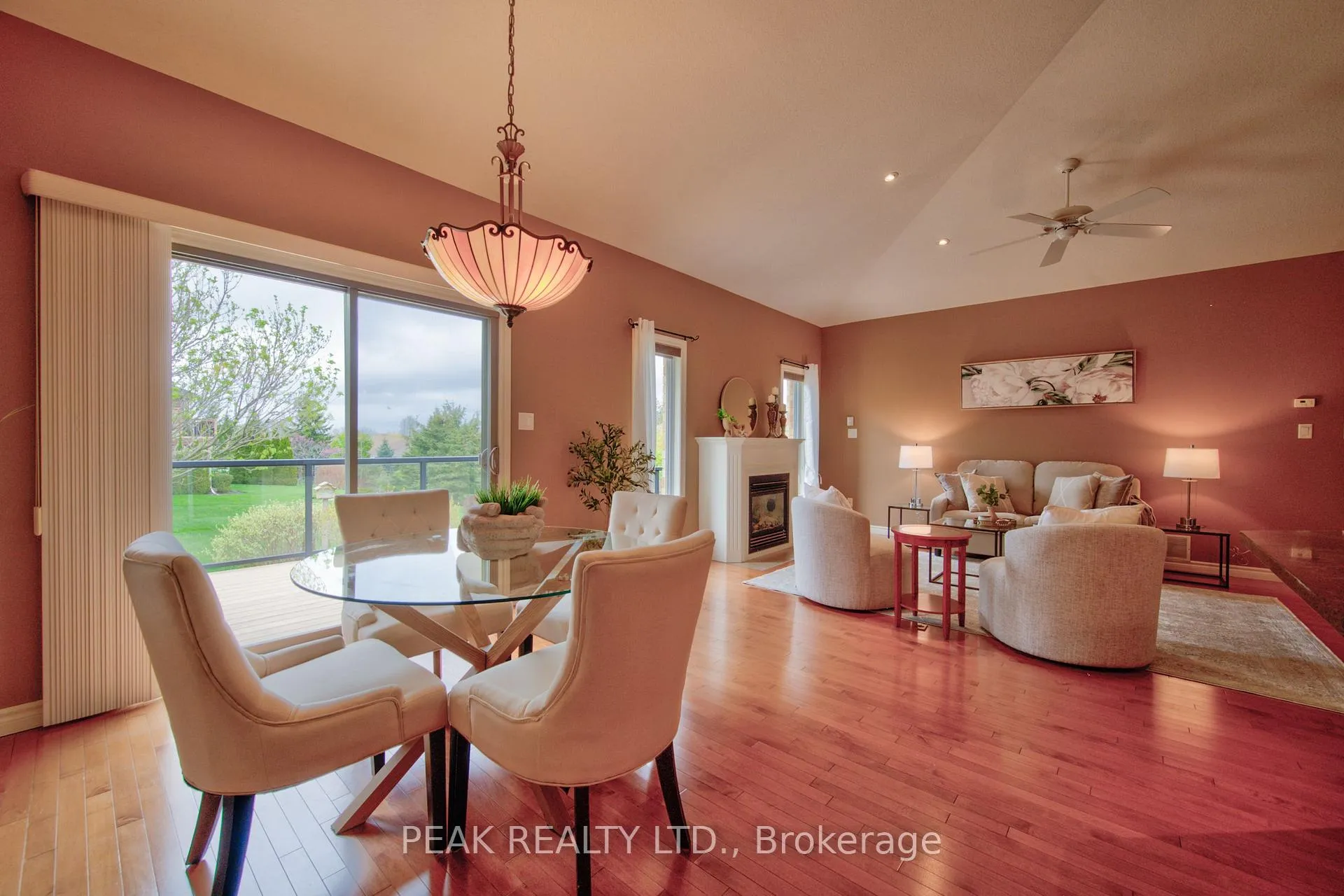 Photo 16 of 125 Devonshire Drive, Wilmot — HOMEH