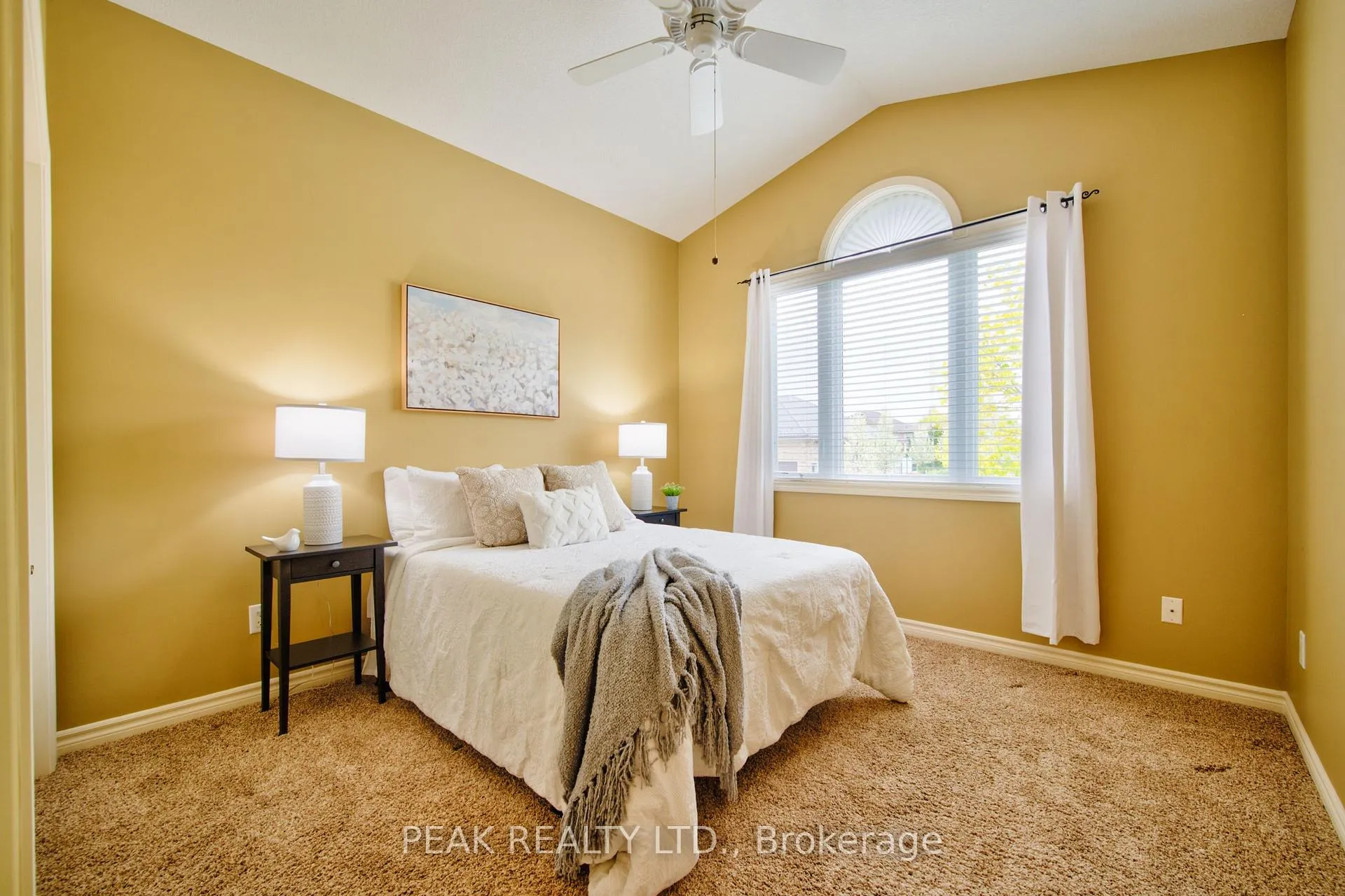 Photo 25 of 125 Devonshire Drive, Wilmot — HOMEH