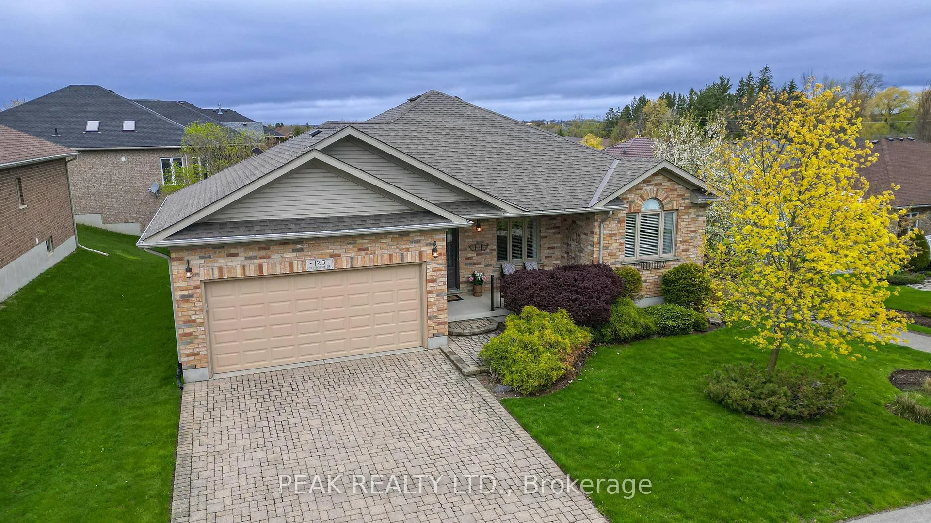 Photo 47 of 125 Devonshire Drive, Wilmot — HOMEH