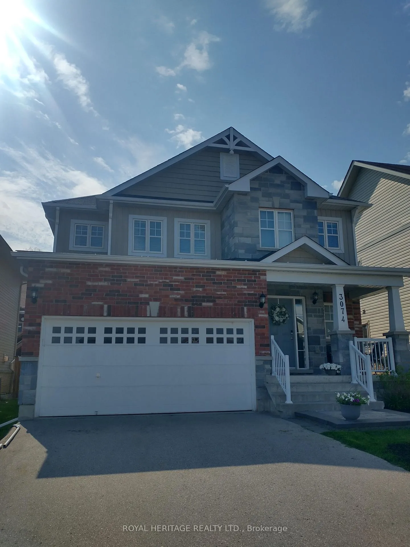 Photo 4 of 3074 Emperor Drive, Orillia — HOMEH