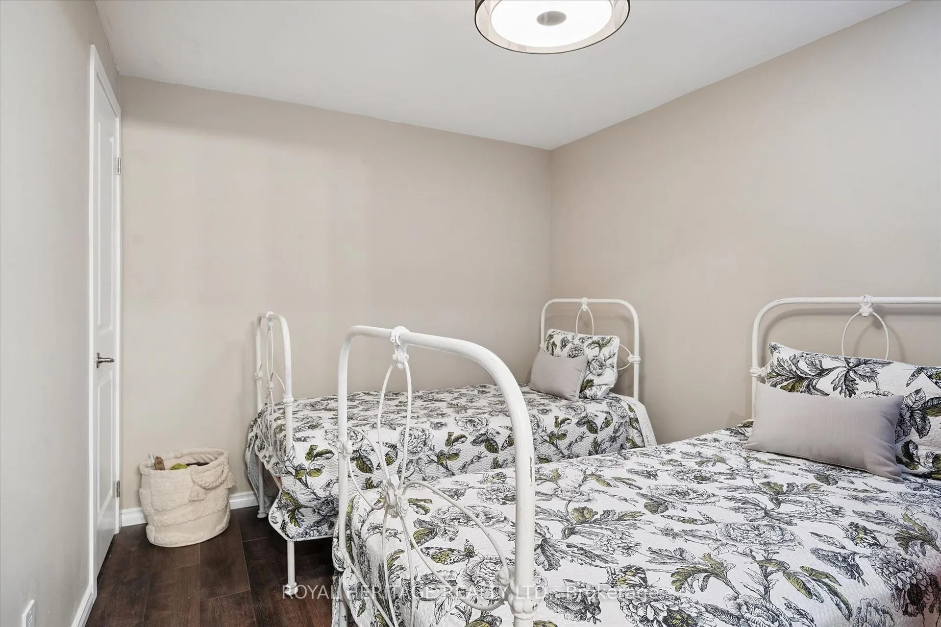 Photo 34 of 3074 Emperor Drive, Orillia — HOMEH