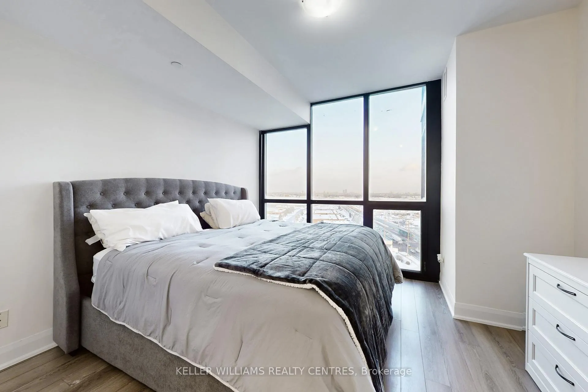 Photo 14 of Unit 1410, 2900 Highway 7 Road, Vaughan, Concord — HOMEH