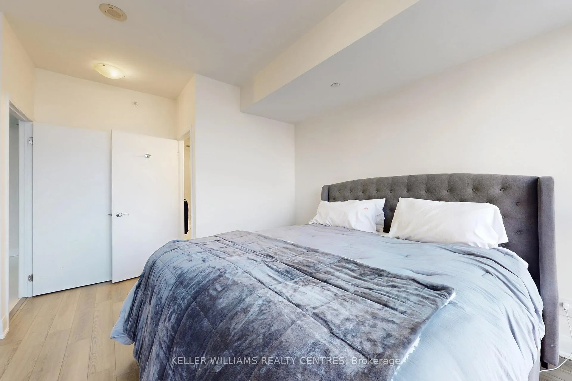 Photo 15 of Unit 1410, 2900 Highway 7 Road, Vaughan, Concord — HOMEH