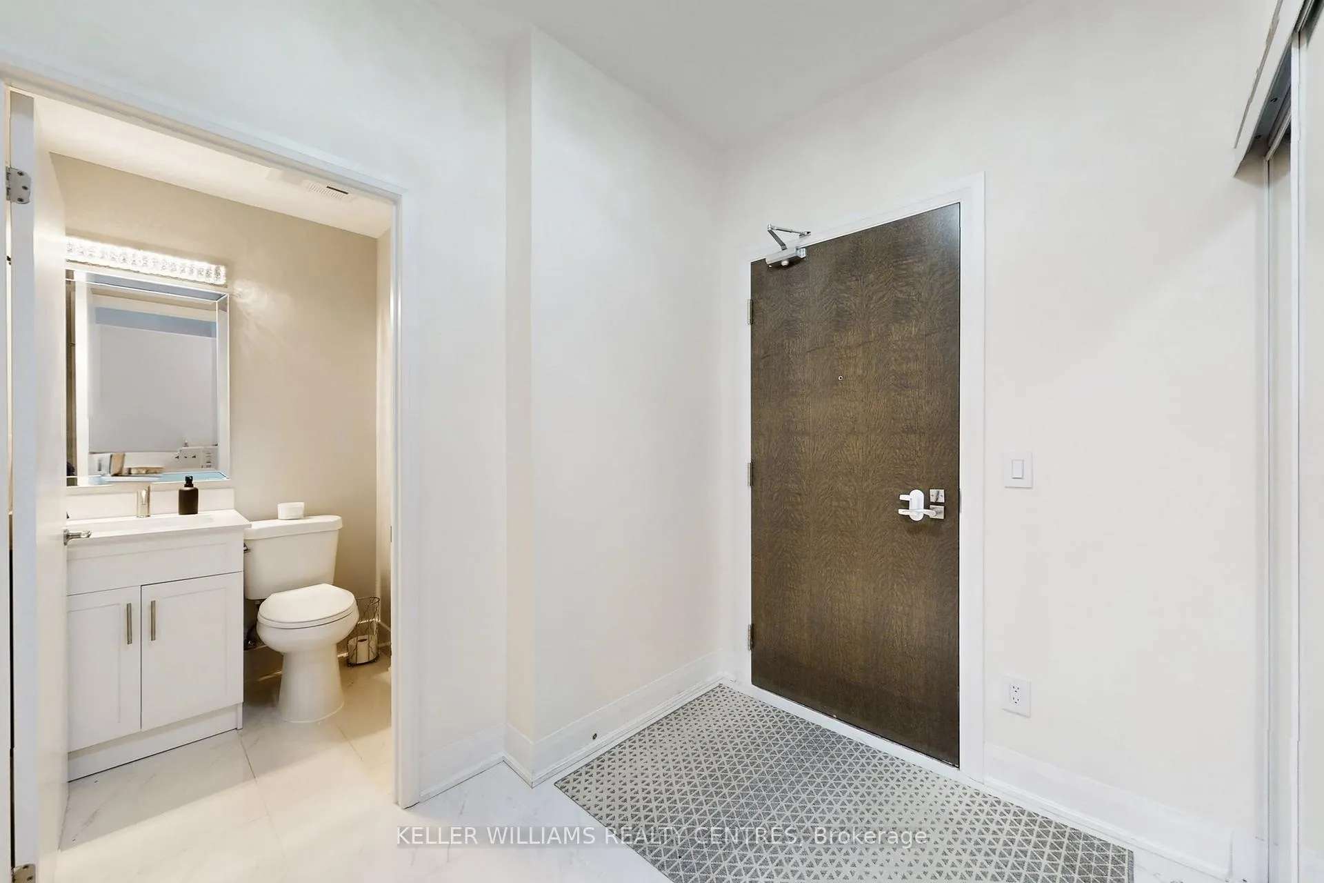 Photo 21 of Unit 1410, 2900 Highway 7 Road, Vaughan, Concord — HOMEH