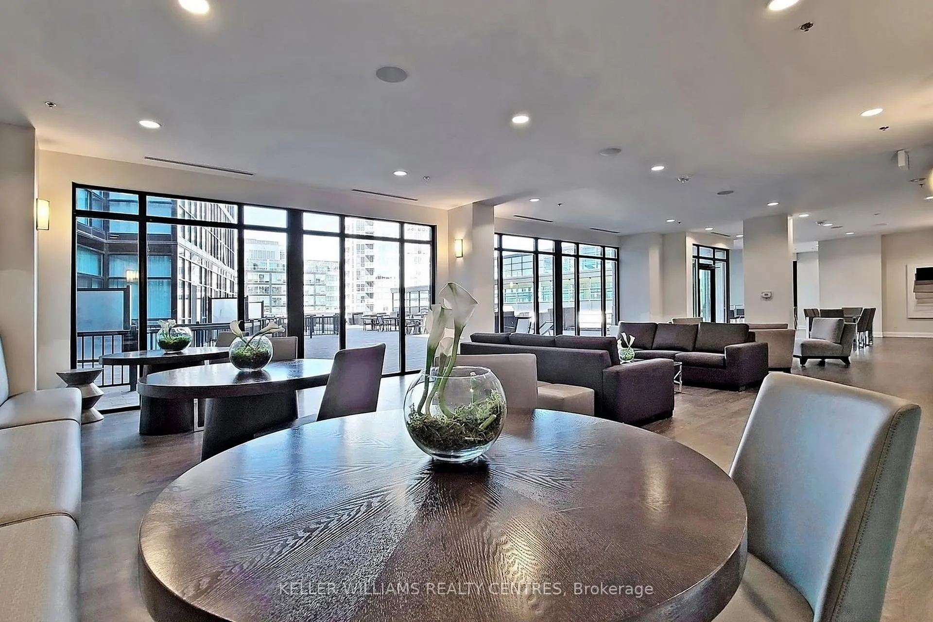 Photo 24 of Unit 1410, 2900 Highway 7 Road, Vaughan, Concord — HOMEH
