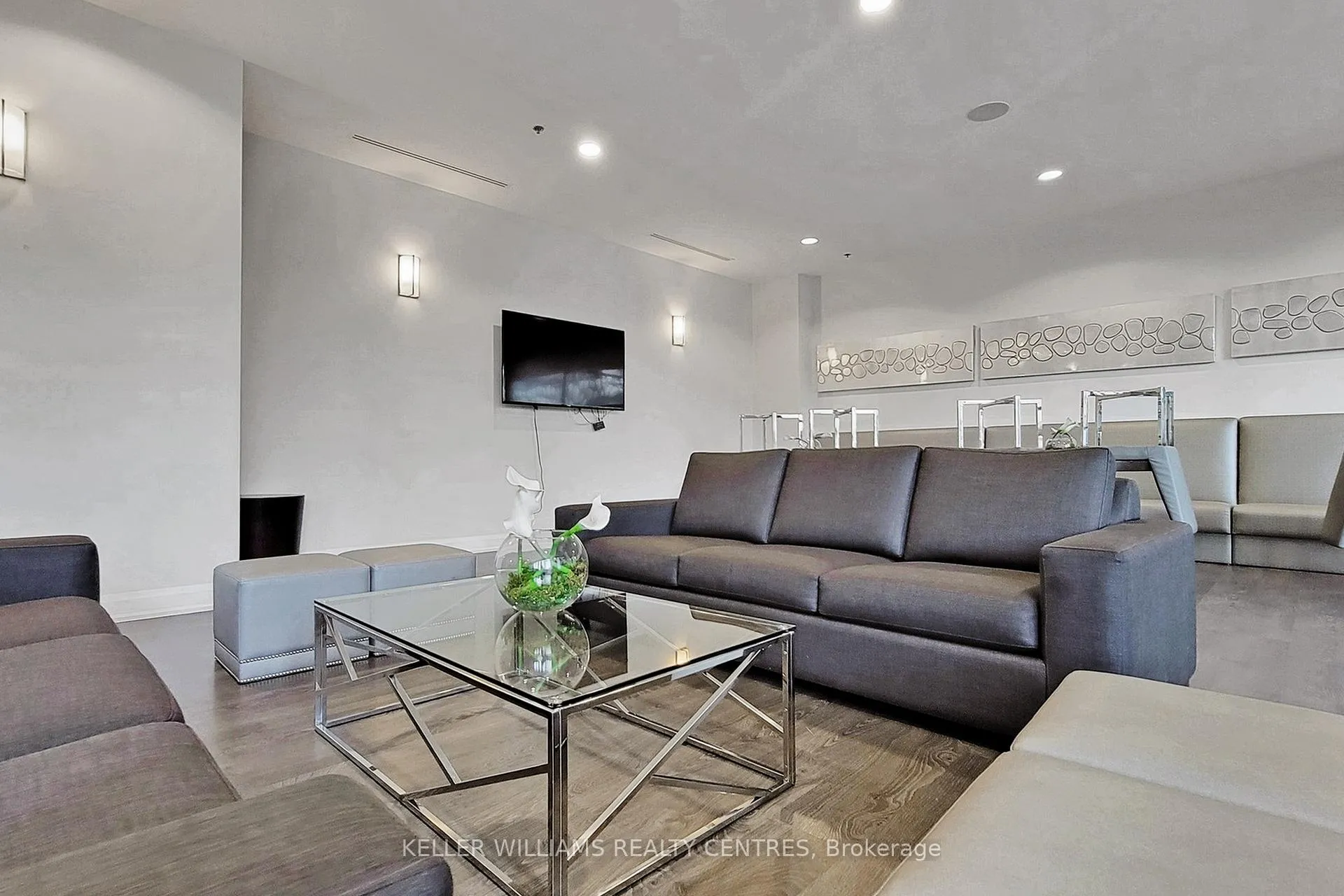 Photo 28 of Unit 1410, 2900 Highway 7 Road, Vaughan, Concord — HOMEH