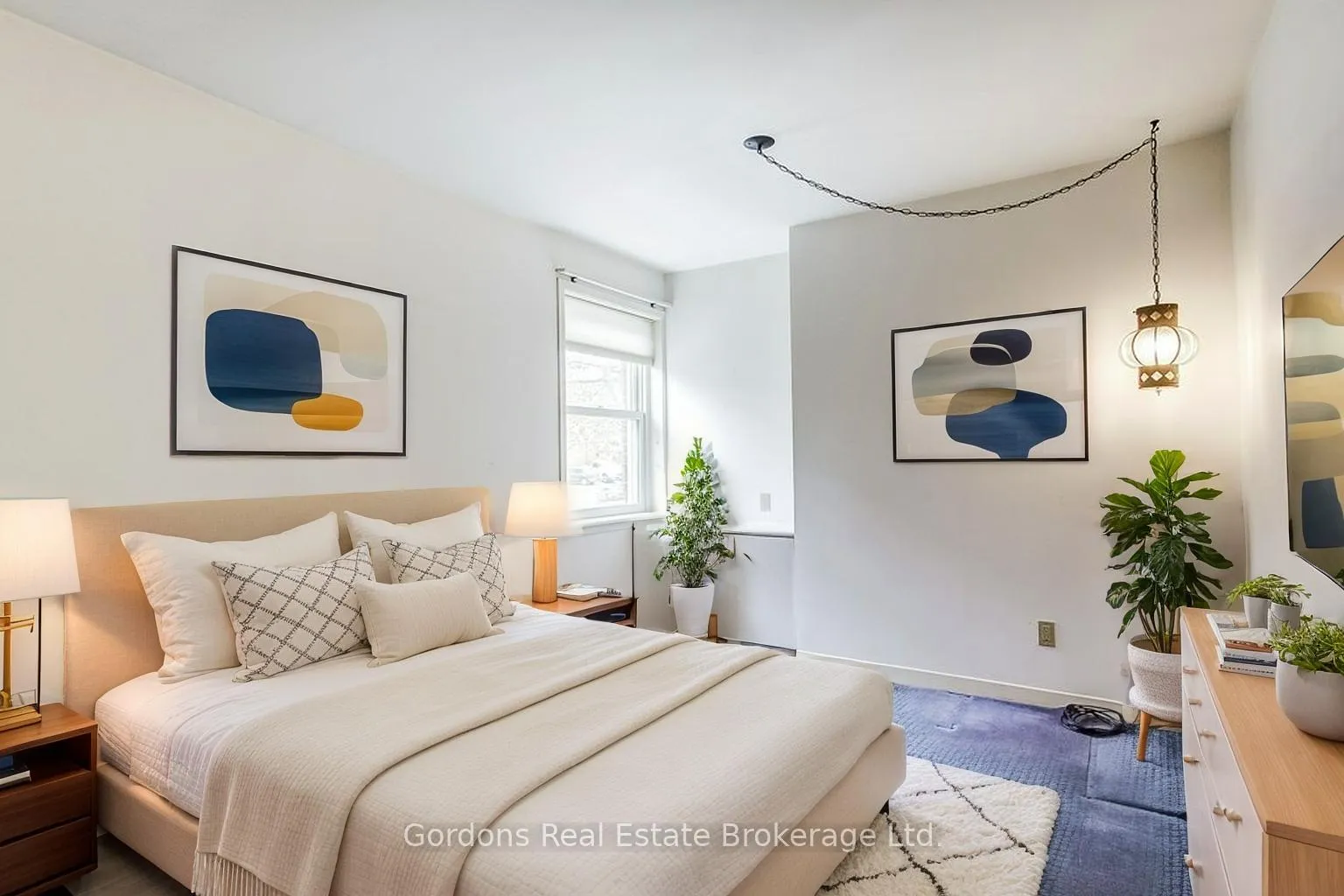 Photo 19 of 209 Parkview Drive, Hamilton, Westdale — HOMEH
