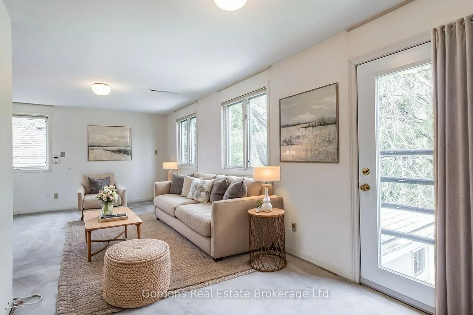 Photo 26 of 209 Parkview Drive, Hamilton, Westdale — HOMEH