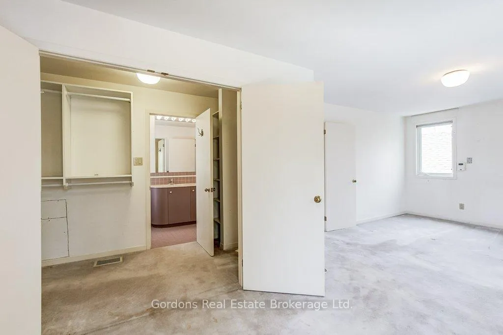 Photo 28 of 209 Parkview Drive, Hamilton, Westdale — HOMEH