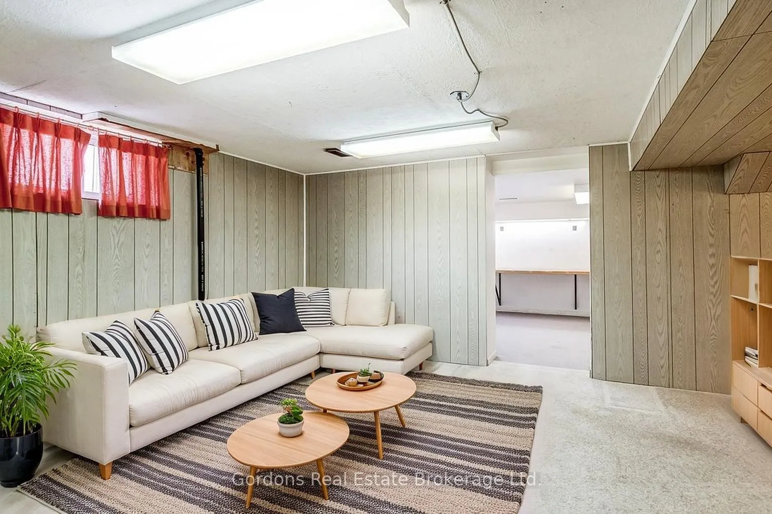 Photo 35 of 209 Parkview Drive, Hamilton, Westdale — HOMEH
