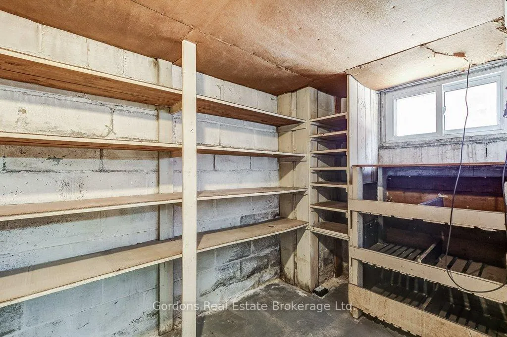 Photo 43 of 209 Parkview Drive, Hamilton, Westdale — HOMEH