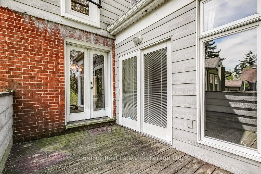 Photo 44 of 209 Parkview Drive, Hamilton, Westdale — HOMEH