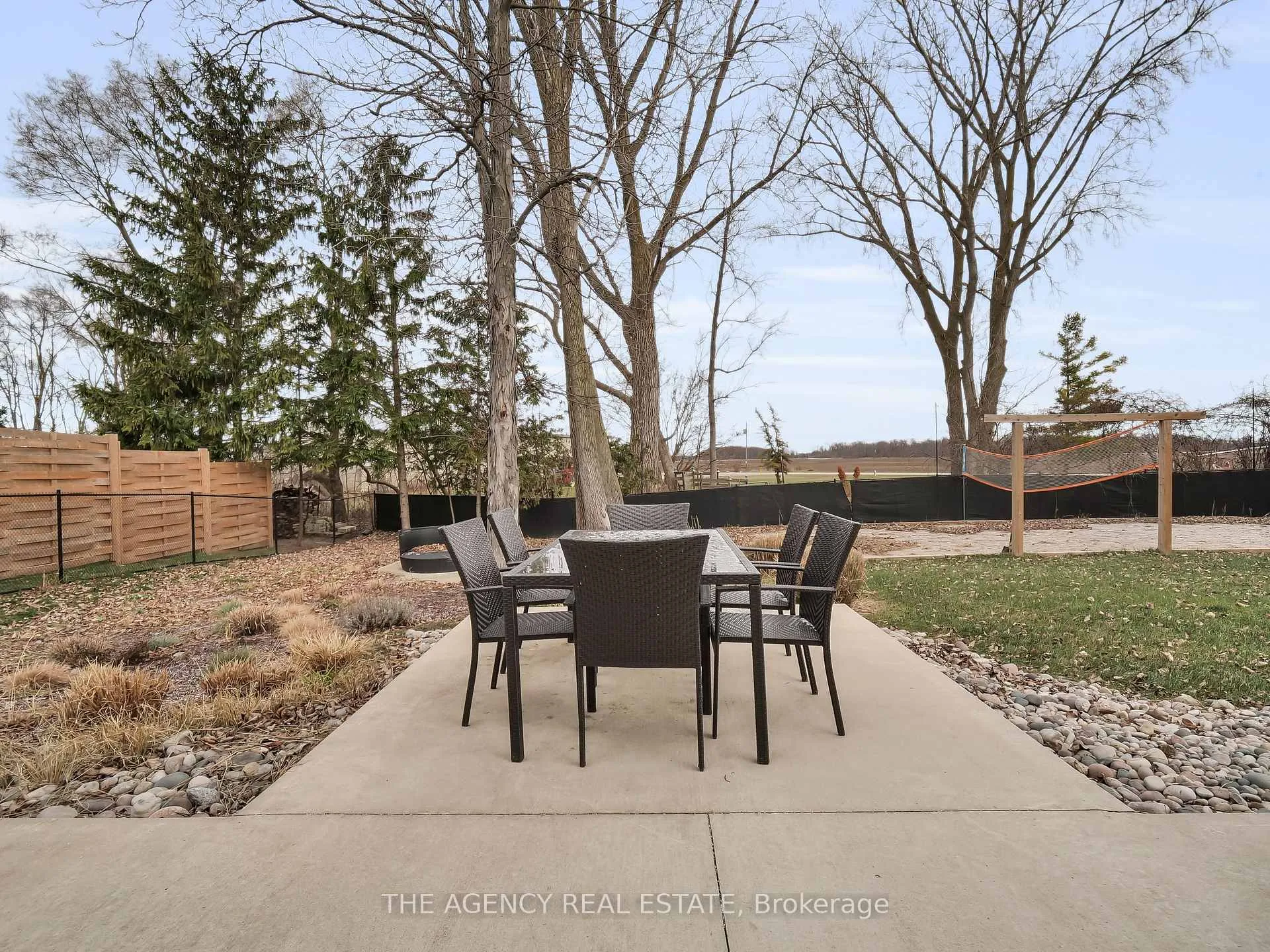Photo 27 of 8464 Adams Court, Lambton Shores, Grand Bend — HOMEH
