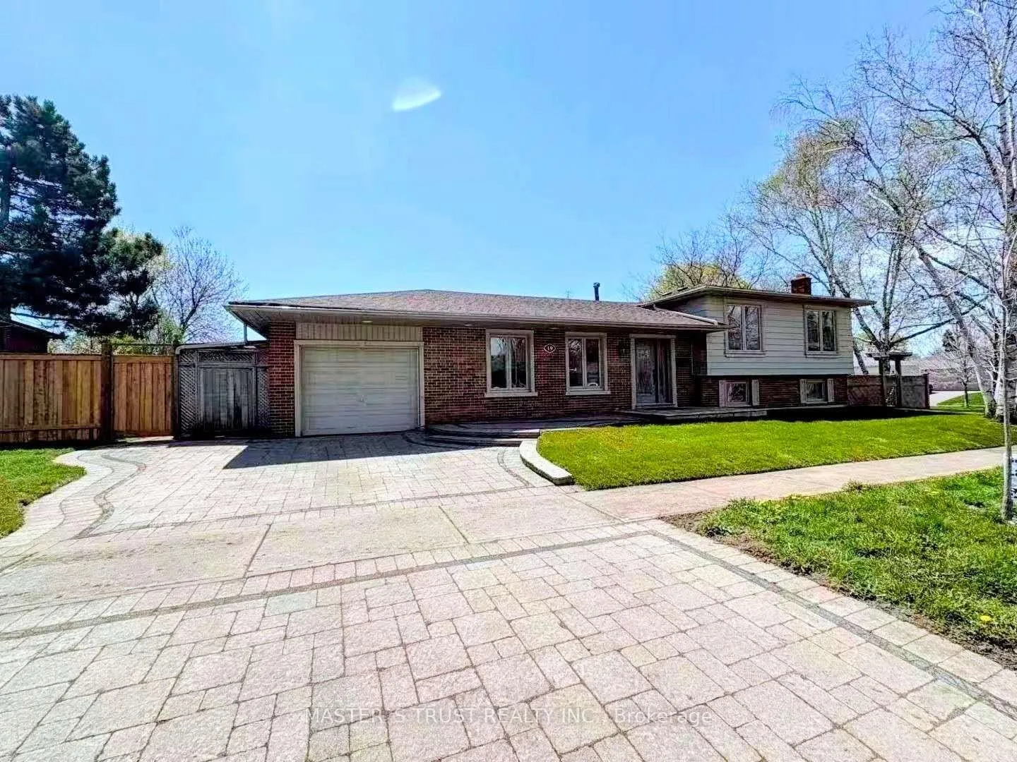 Photo 6 of 19 Cockburn Drive, Scarborough, Centennial Scarborough — HOMEH