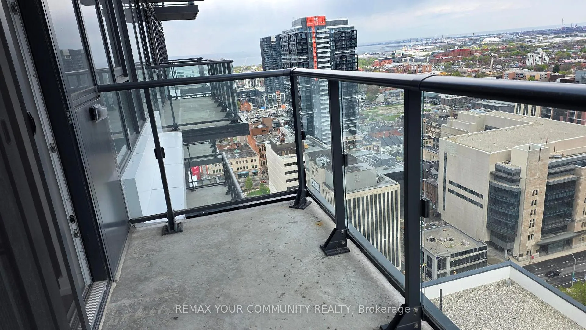 Photo 15 of Unit 2610, 75 James Street S, Hamilton, Durand — HOMEH