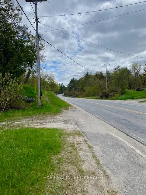 Photo 3 of 10914 County Road 38, Central Frontenac, Frontenac Centre — HOMEH