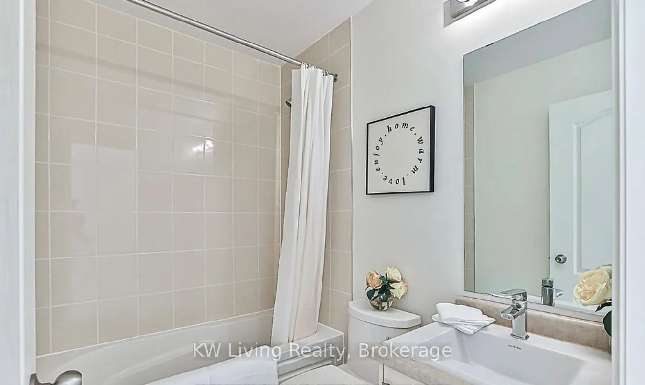 Photo 14 of 62 William Saville Street, Markham, Unionville — HOMEH