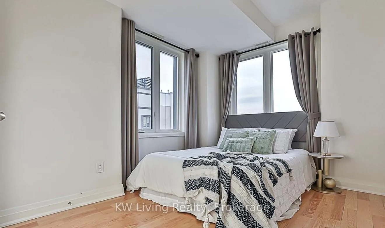 Photo 15 of 62 William Saville Street, Markham, Unionville — HOMEH
