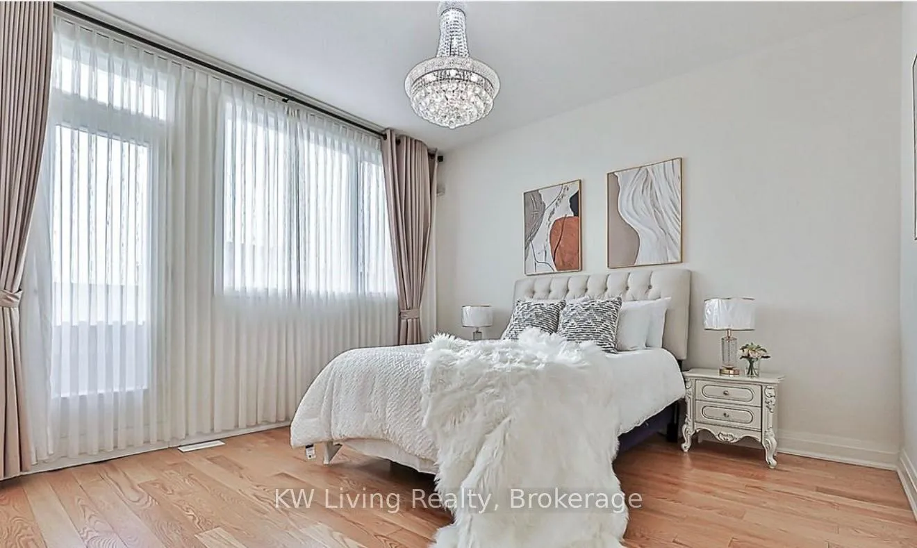 Photo 16 of 62 William Saville Street, Markham, Unionville — HOMEH