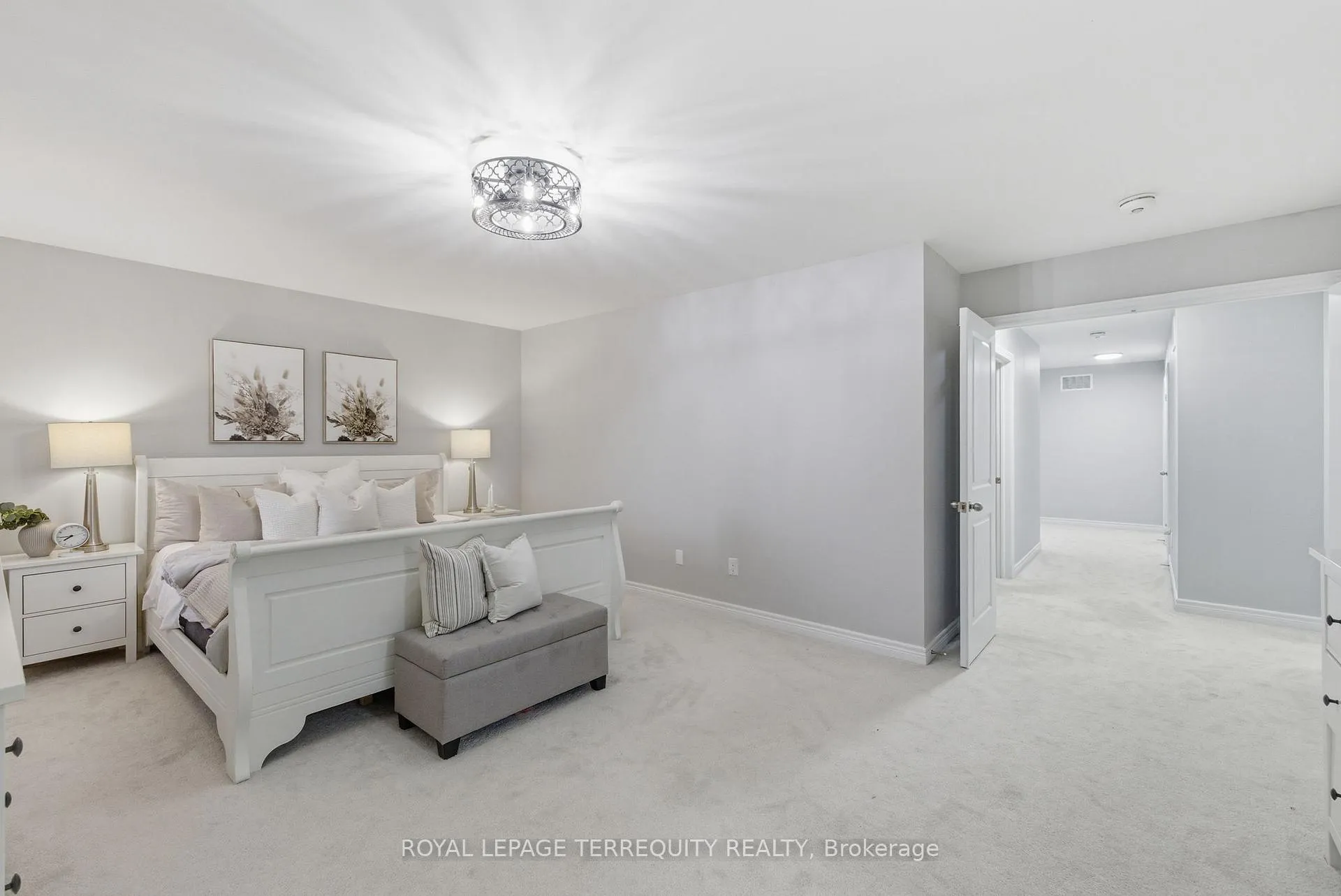 Photo 26 of 215 Ronald Hooper Avenue, Clarington, Bowmanville — HOMEH
