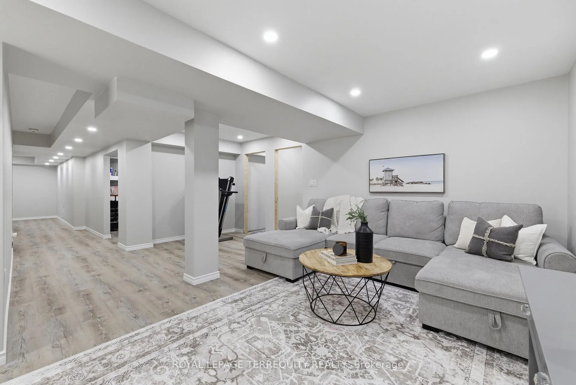 Photo 40 of 215 Ronald Hooper Avenue, Clarington, Bowmanville — HOMEH