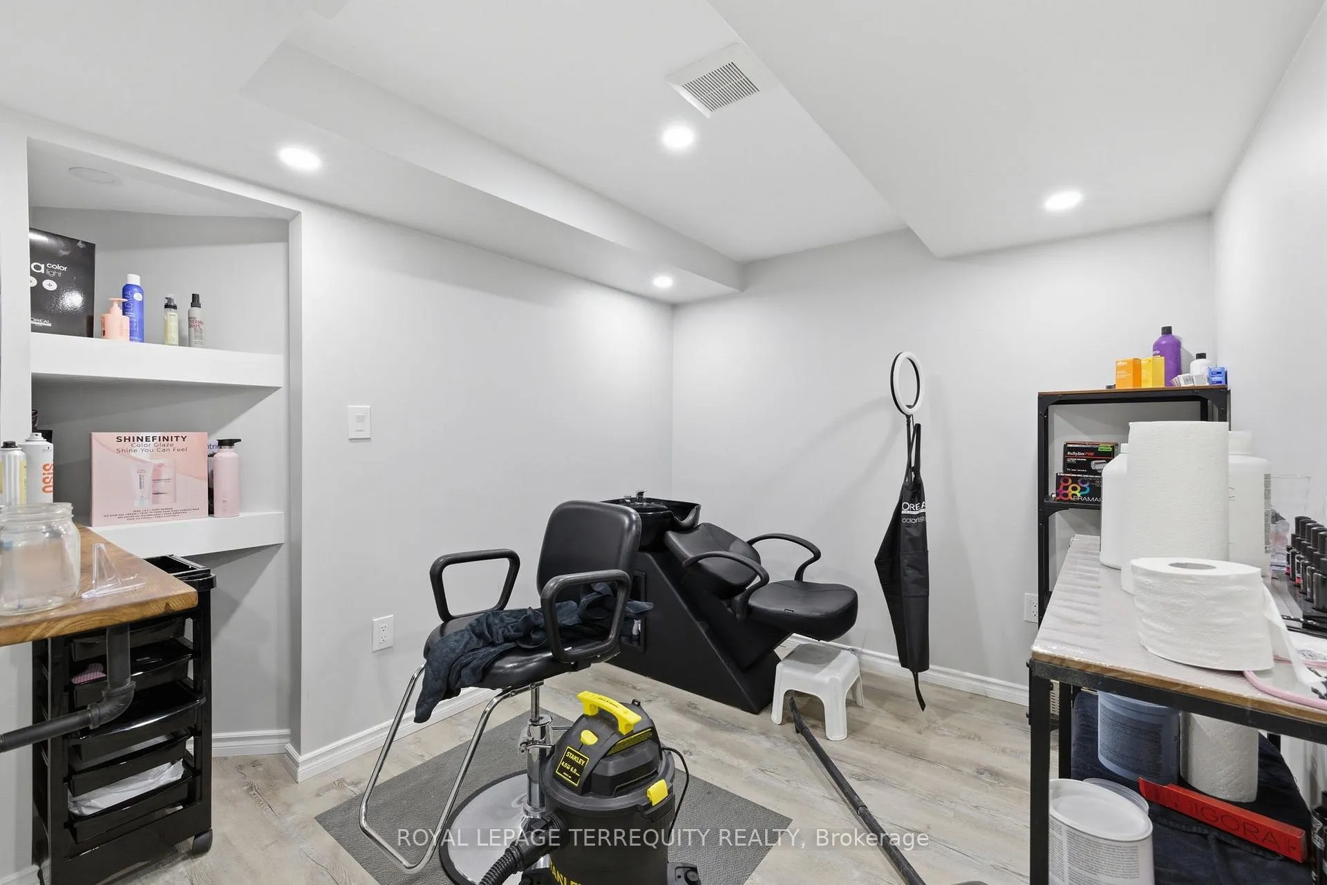 Photo 42 of 215 Ronald Hooper Avenue, Clarington, Bowmanville — HOMEH