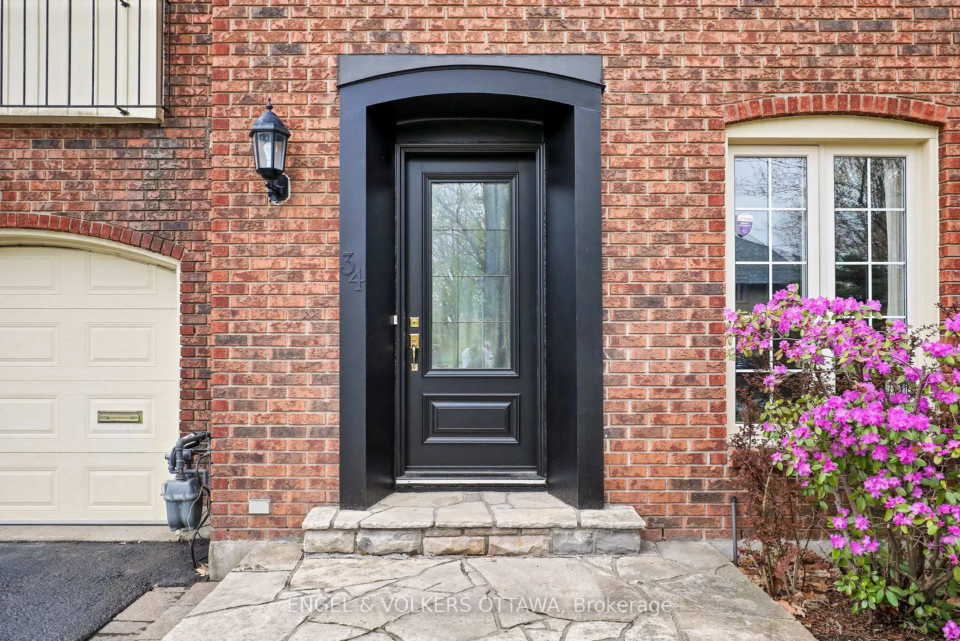 Photo 6 of 34 Chatsworth Crescent, Ottawa, Hunt Club — HOMEH