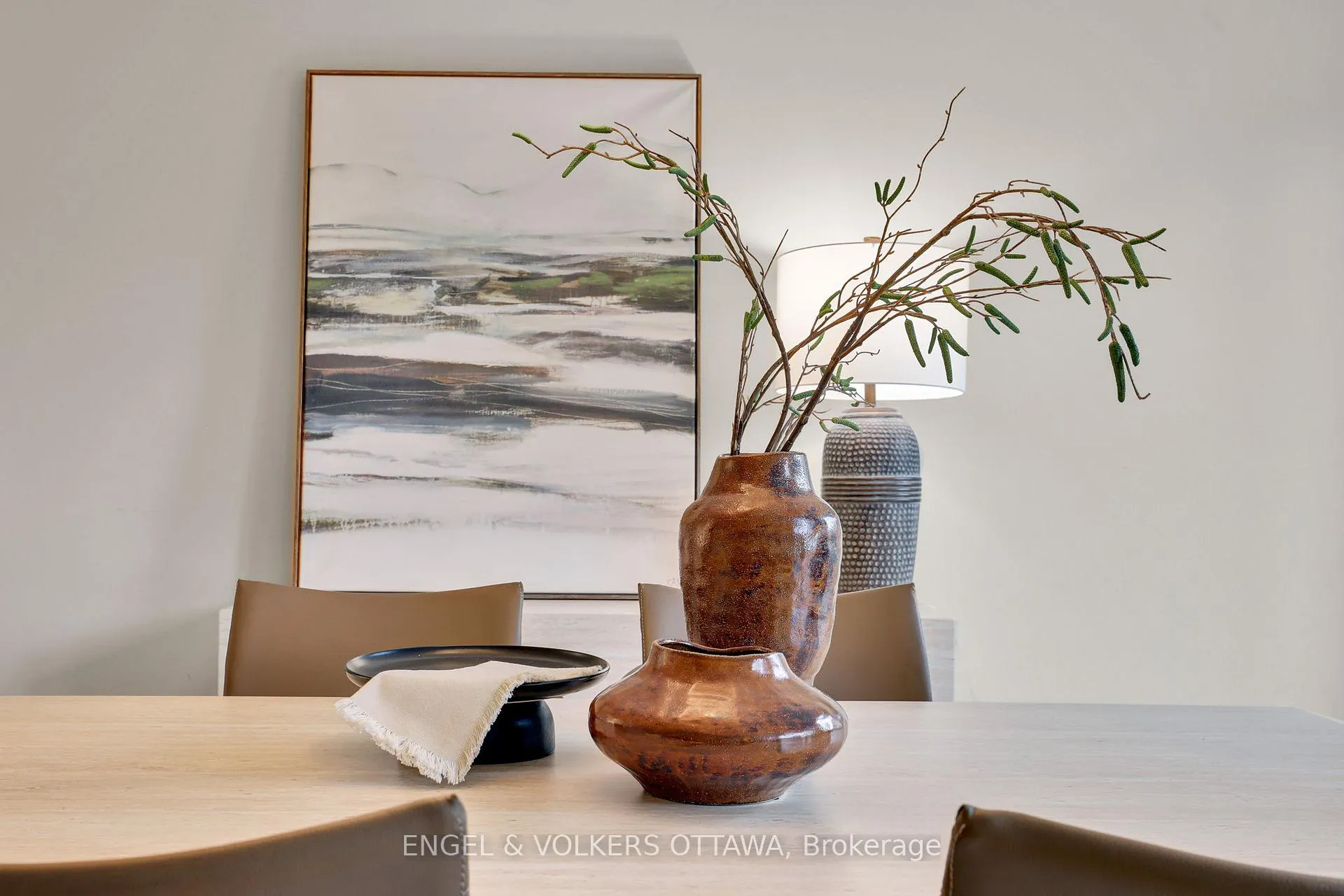 Photo 25 of 34 Chatsworth Crescent, Ottawa, Hunt Club — HOMEH