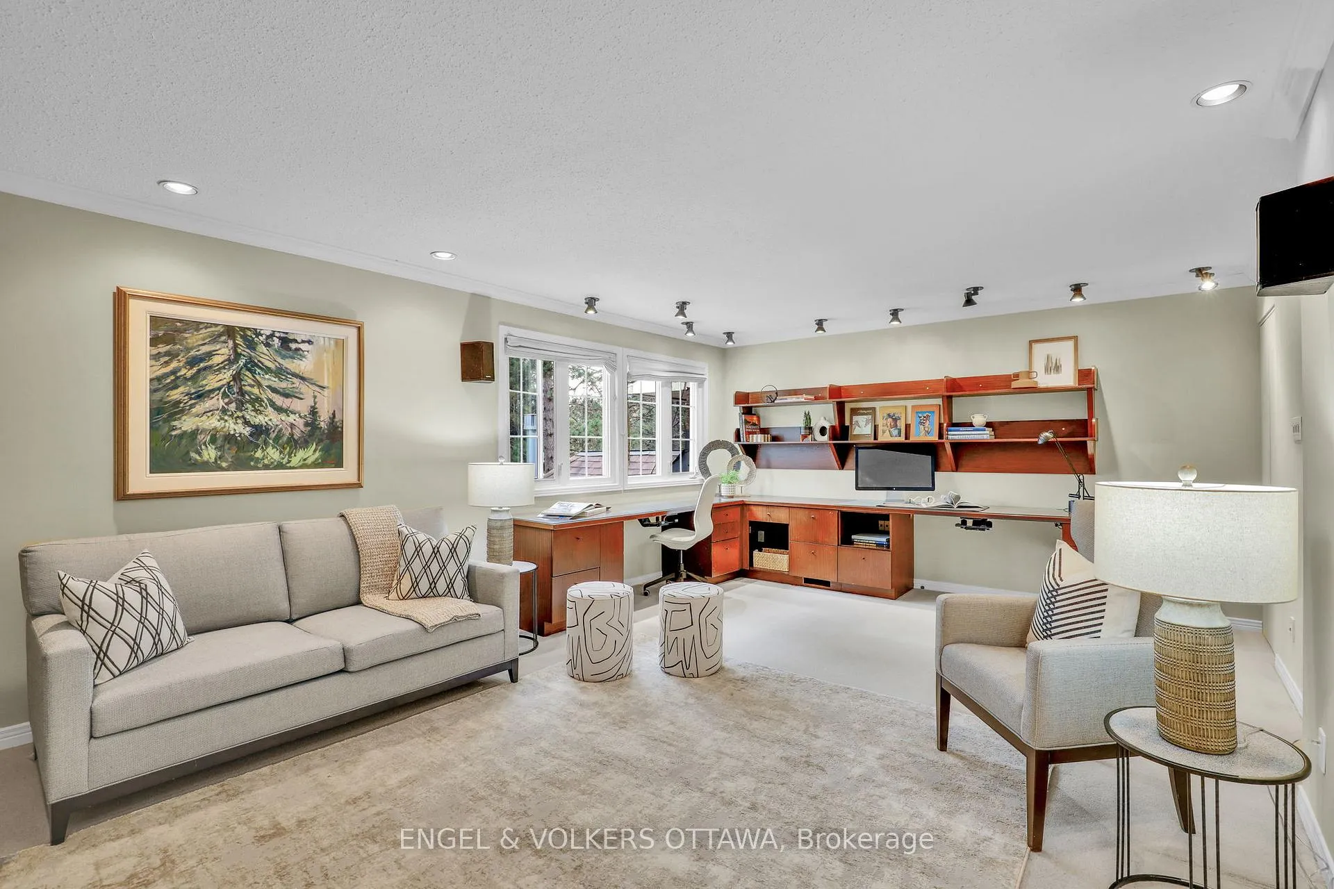Photo 30 of 34 Chatsworth Crescent, Ottawa, Hunt Club — HOMEH