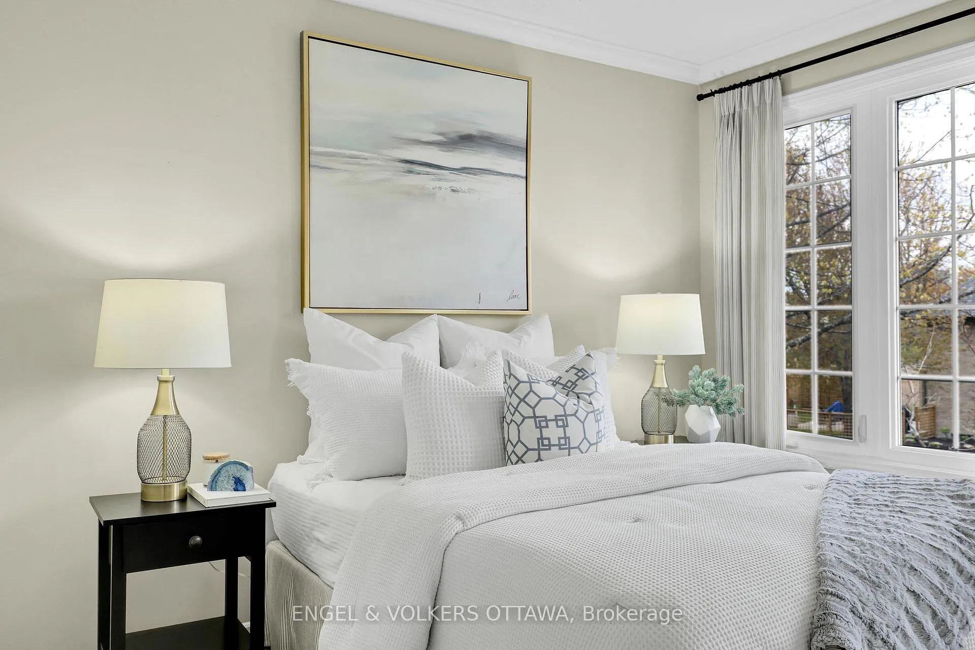 Photo 32 of 34 Chatsworth Crescent, Ottawa, Hunt Club — HOMEH