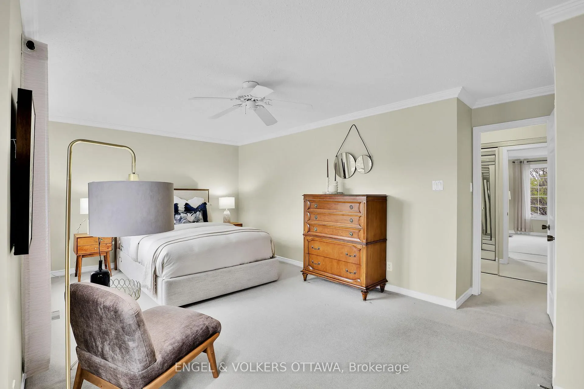 Photo 36 of 34 Chatsworth Crescent, Ottawa, Hunt Club — HOMEH